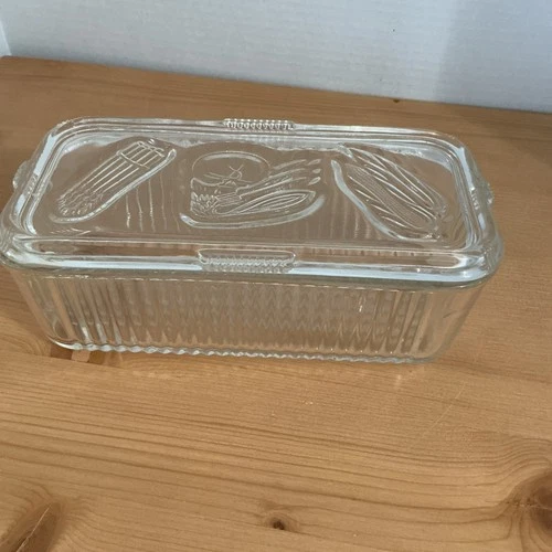 Federal Glass Clear Ribbed Rectangle Refrigerator Dish With Lid Vintage 8” x 3”