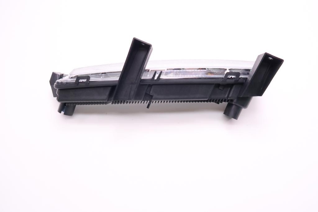 Rolls-Royce Ghost 2016-2021 Right Side repeater light P/N 63127413801
