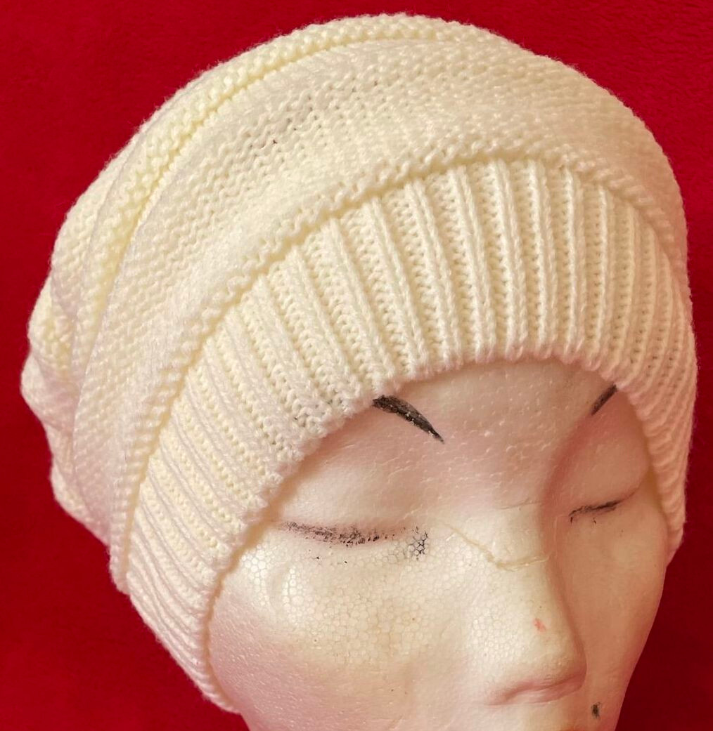 GIL Unisex Gorro Beanie De Lana Blanco Crema Punto Fino 29cm