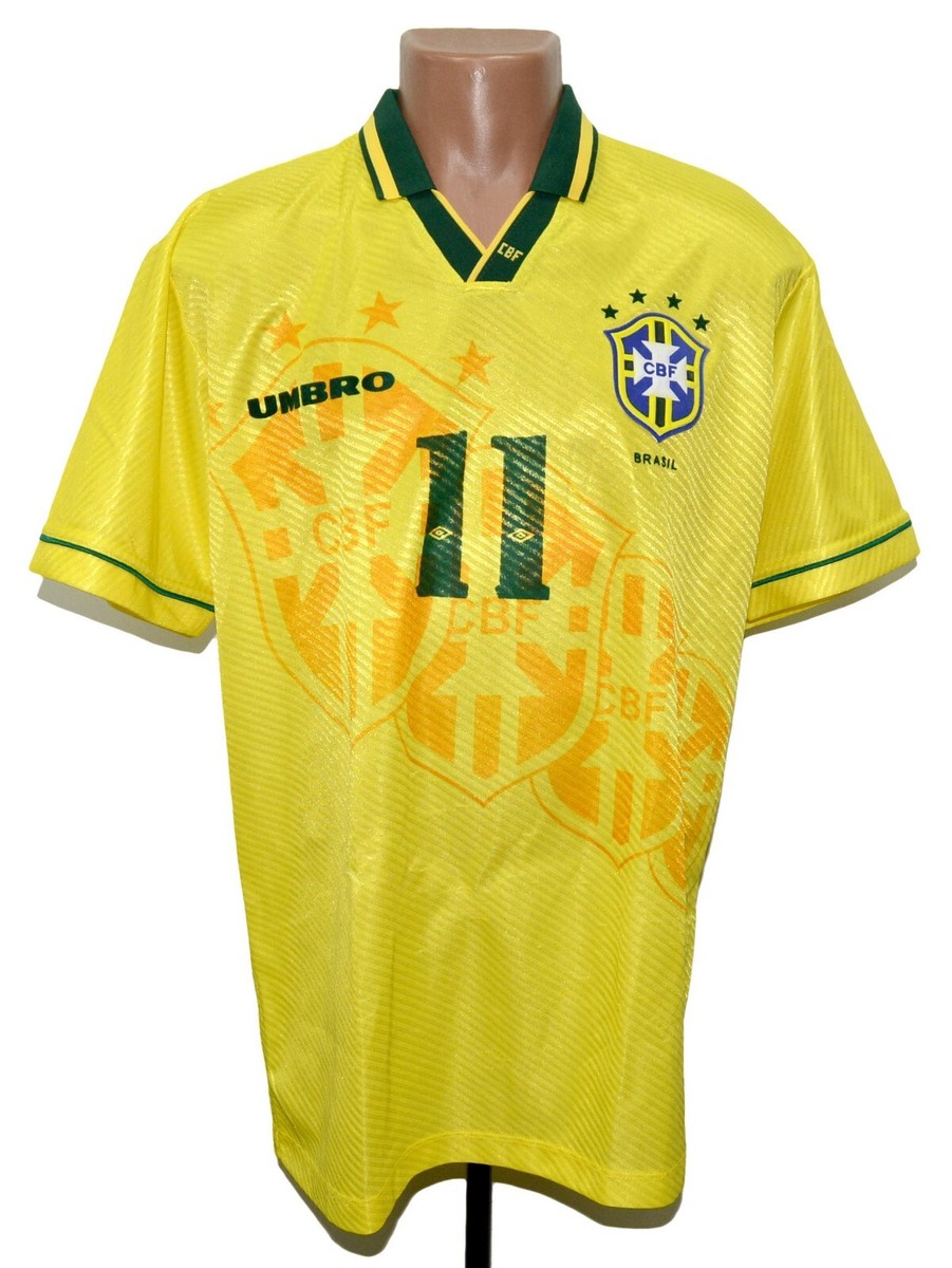 BRAZIL NATIONAL TEAM 1994/1997 HOME FOOTBALL SHIRT UMBRO #11 SIZE