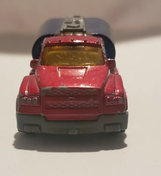 Matchbox 2001 Red Tanker Truck H20 Patrol - Image 2 of 4