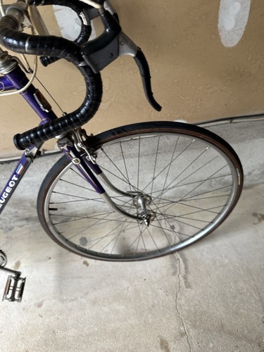 Peugeot Cadre Allege Fahrrad Oldtimer braucht Arbeit aber gutes Fahrrad - Bild 5 von 10