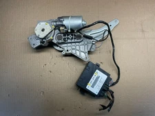 GMC Acadia Yukon Tahoe  Rear Trunk Liftgate Power Motor Actuator OEM u2101 DG