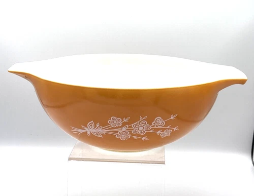 Vintage Pyrex Mixing Bowl 444 Butterfly Gold 444 Cinderella 4 Qt