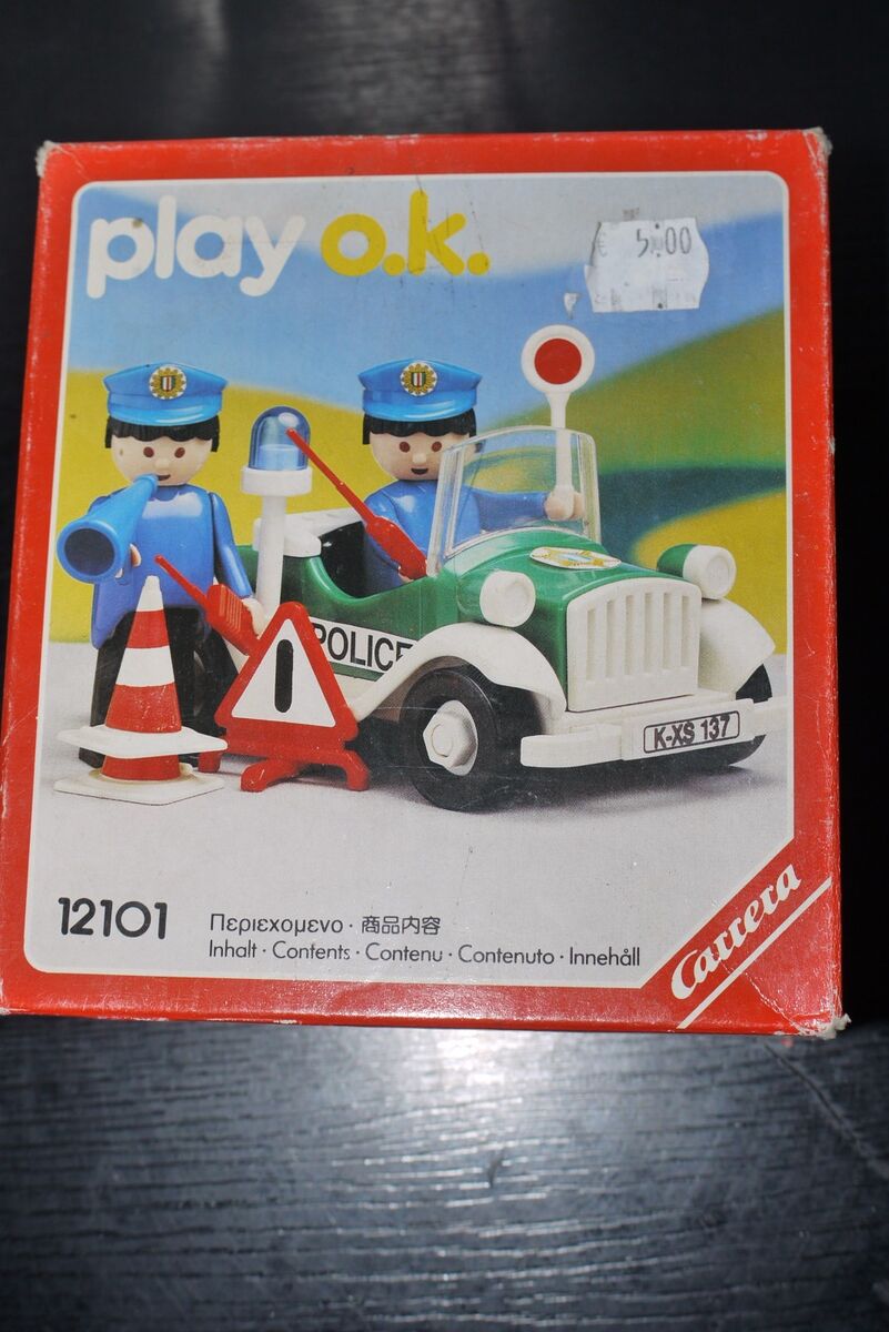 VINTAGE 1990 TOY CARRERA POLICEMEN SET POLICE PATROL CAR PLAY OK