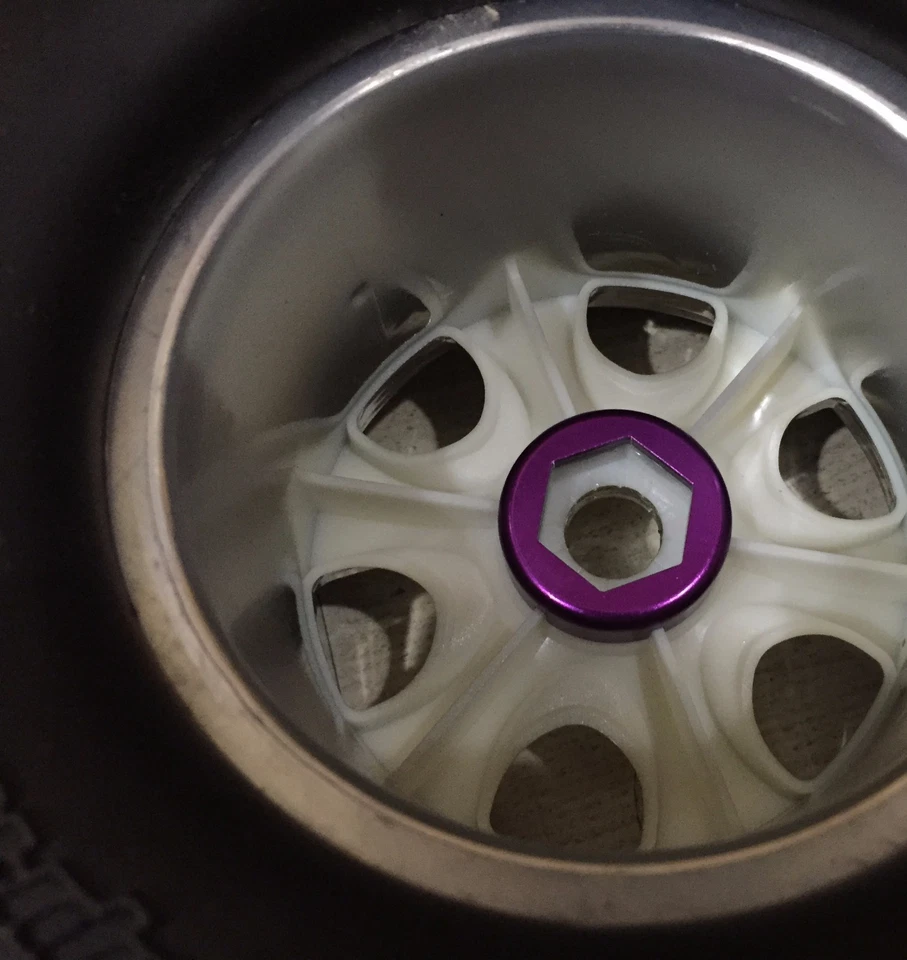 HPI SAVAGE Flux X XL 21 25 SS 4.6 17mm Hex Wheel Conversion W/ 5mm Extensions - Image 4 of 4