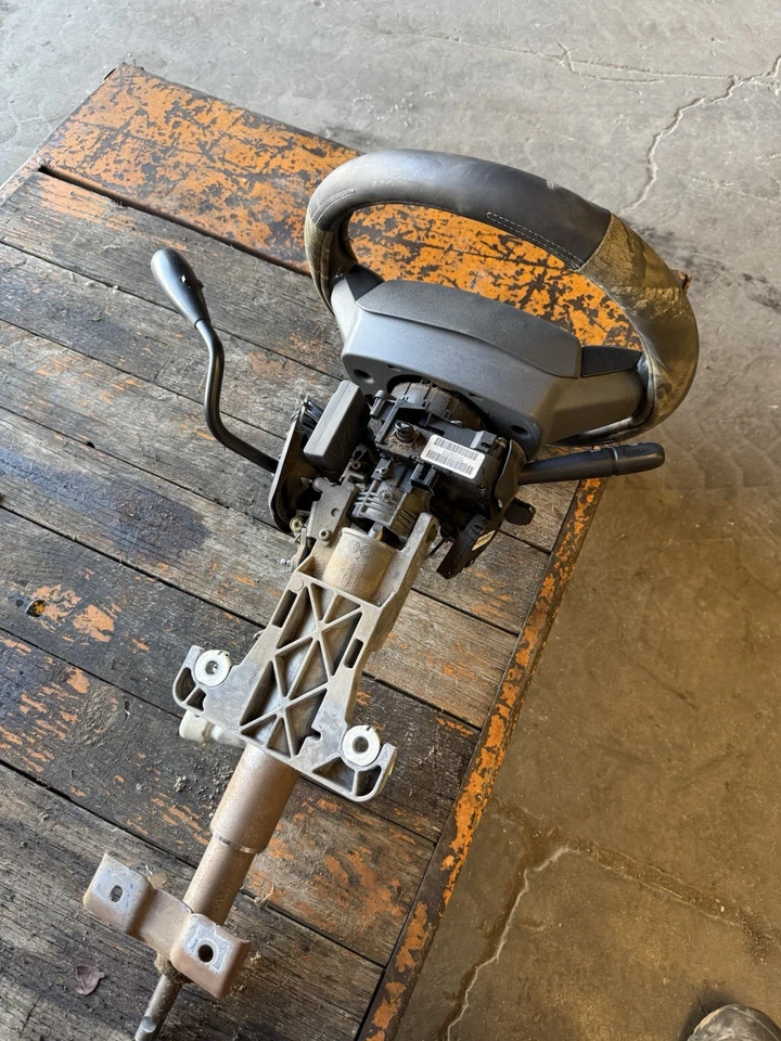 Dodge Ram 2500 3500 2007,5-2009 columna de dirección P05057434AB transmisión automática OEM Foto 3 de 4