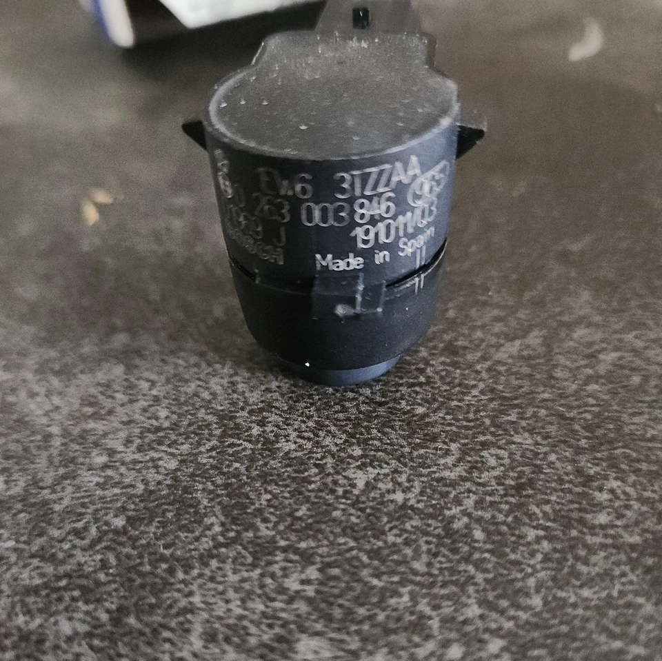 Sensor de asistencia de estacionamiento genuino OEM Mopar Chrysler Dodge Jeep Ram 1EW63TZZAA Foto 3 de 3