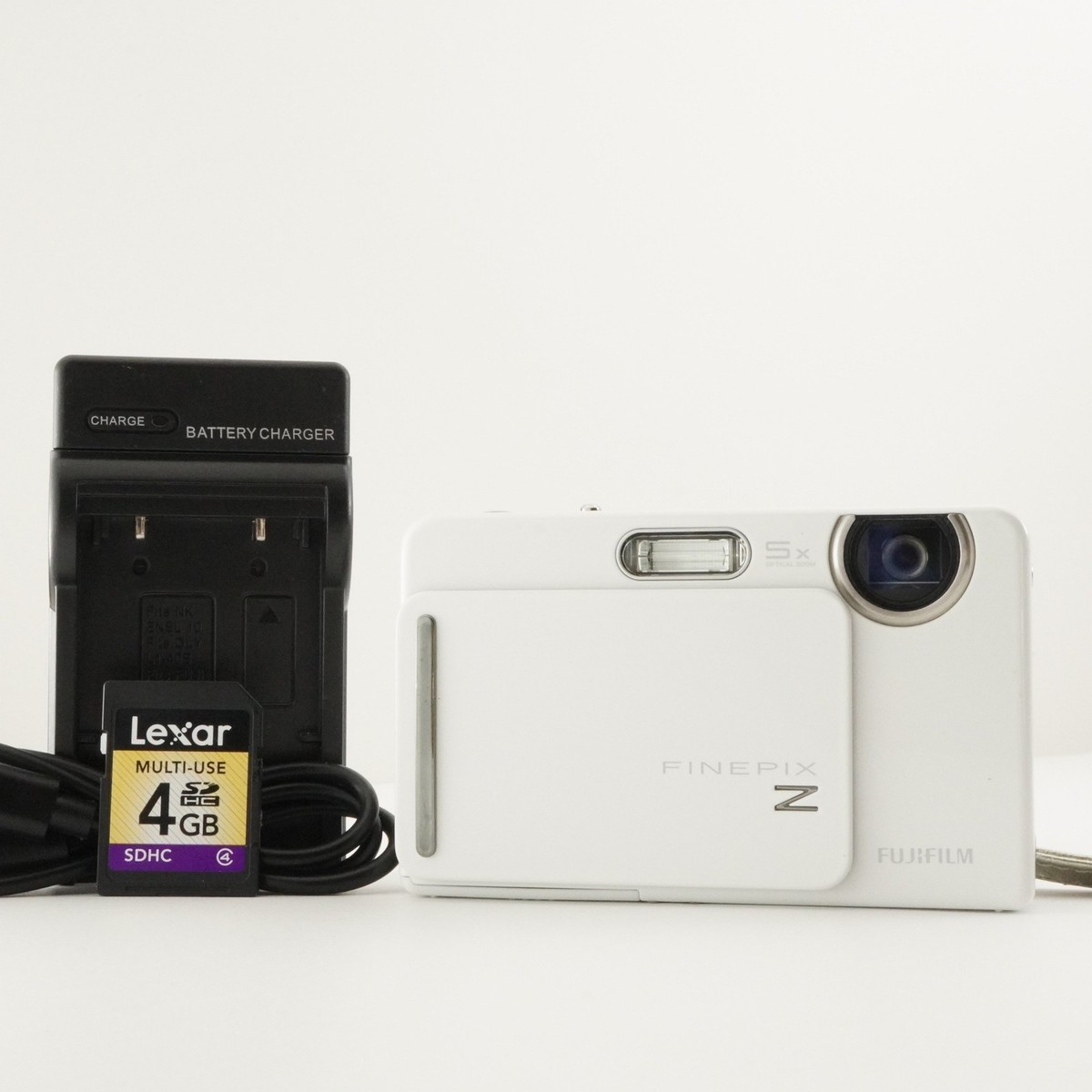 FUJIFILM FINEPIX Ｚ300 Fujifilm Finepix Z300 with touchscreen shooting: Digital