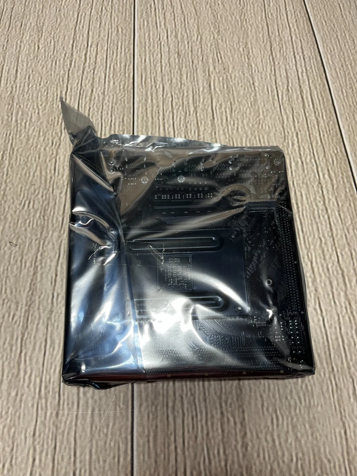 GIGABYTE AB350N-Gaming WIFI AMD B350 DDR4 Socket AM4 Mini-ITX Motherboard Foto 3 de 4