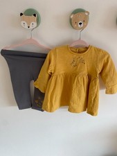 Disney Baby at George Winnie the Pooh Mustard Smock Top & Leggings Set – 3-6 Mon