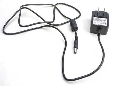 Walthers Electrical Walthers Layout Control System 2-Amp, 12-Volt Filter 942-110