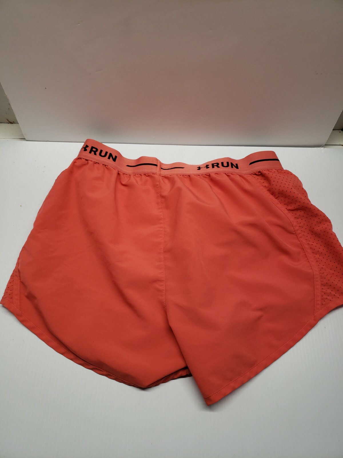 UA Mileage Exposed Shorts 1344967-843 