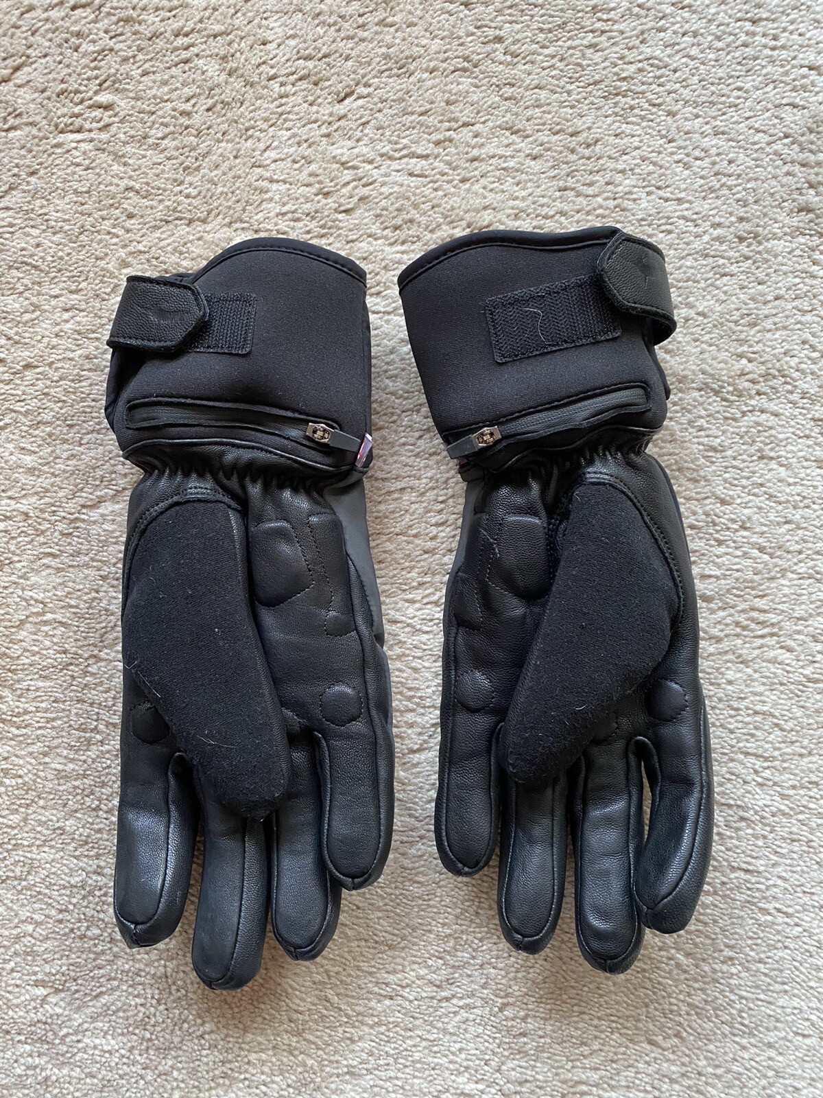 SealSkinz Upwell Waterproof Heated Cycle Gloves Black eBay