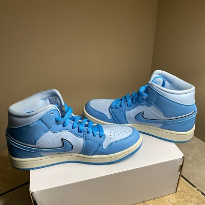 靴 Nike Air Jordan 1 Mid \"Ice Blue Nubuck\" Nike Air Jordan 1 Mid Ice Blue Nubuck DV1308-104 US 7 - 12