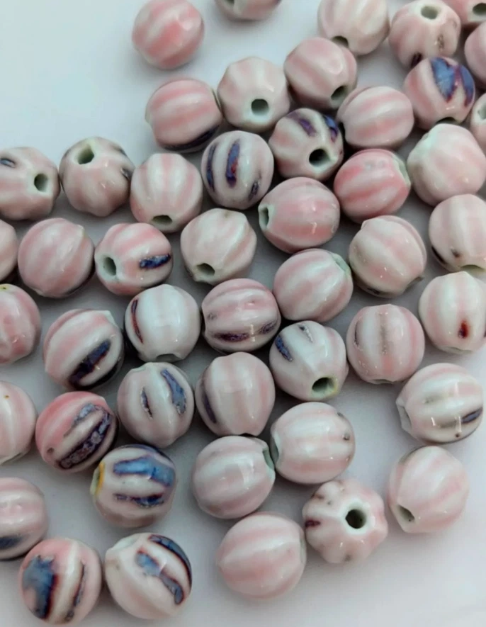 Ceramic Beads, Fancy Glazed, 11mm Round, 4 Colour Choices, Packs Of 10 Beads - Image 2 of 4