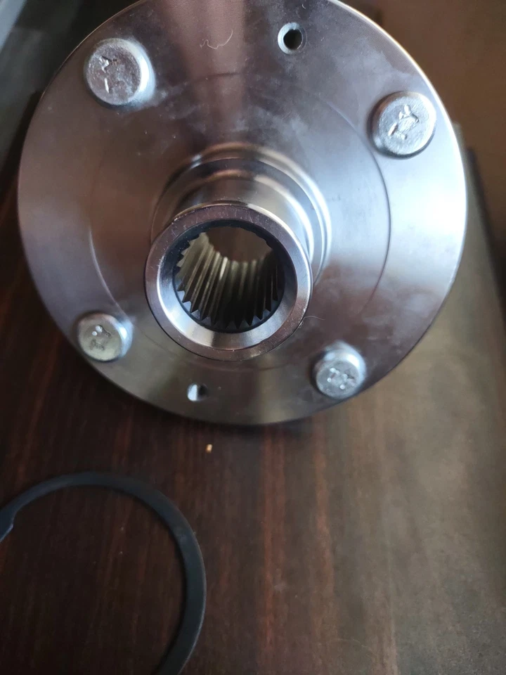 Conjunto de buje y cojinete de rueda delantera apto para Chevrolet Aveo Aveo5 2005-2011 1,6 L Foto 3 de 4