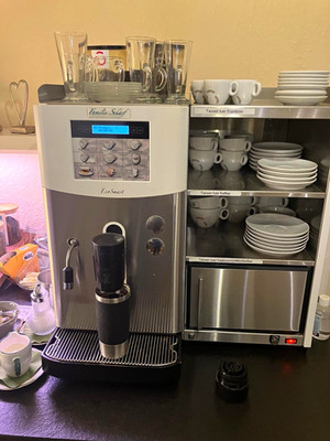 Kaffeevollautomat Familie Schärf GmbH Eco-Smart digital Silber/Weiß