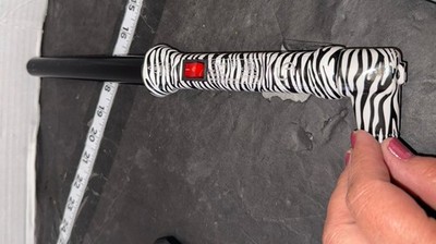 Le Angelique Zebra Print 1  Curling Rod