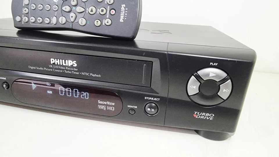 VIDEOREGISTRATORE VHS PHILIPS VR510 LETTORE CASSETTE VINTAGE VCR FUNZIONANTE - Immagine 3 di 4