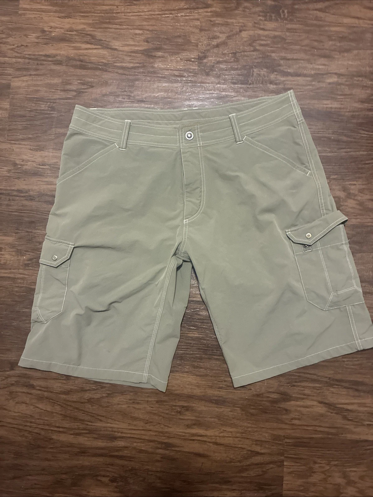 Kuhl Shorts Mens 38 Renegade Rock Cargo Camp Hiking Fishing Outdoor Green