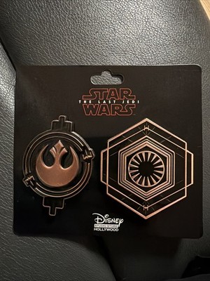 NIP Disney Studio Store Hollywood Star Wars Emblem Pin Set (2 pins) LE 500