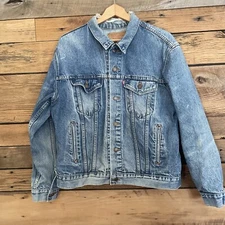 Vintage Levis Trucker Jacket Mens 44 Blue Type 3 Denim Made in USA 70506-0216