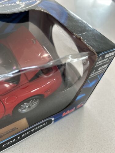 2001 Red Chevrolet Corvette Z06 special edition Maisto 1:18 scale - Picture 4 of 14
