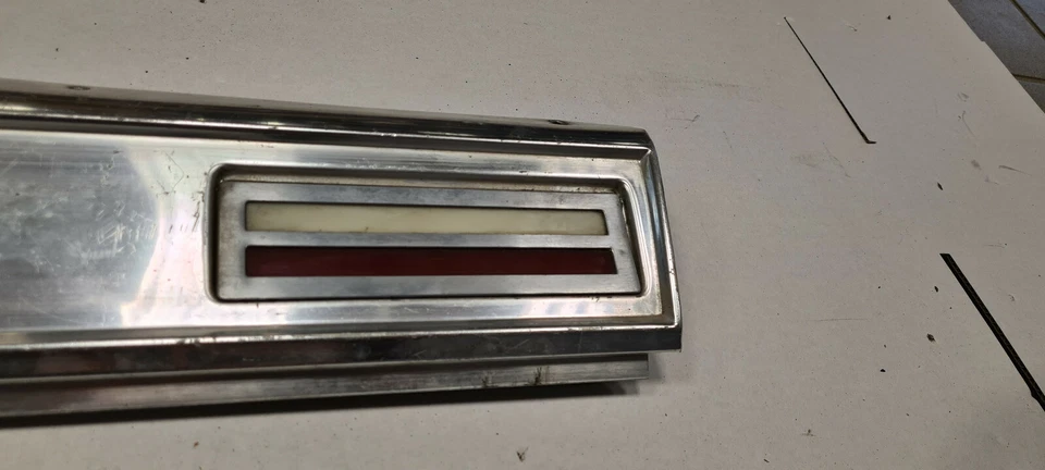 1968 1969 1970 1971 lincoln continental mark III inside door panel trim L - Image 2 of 4