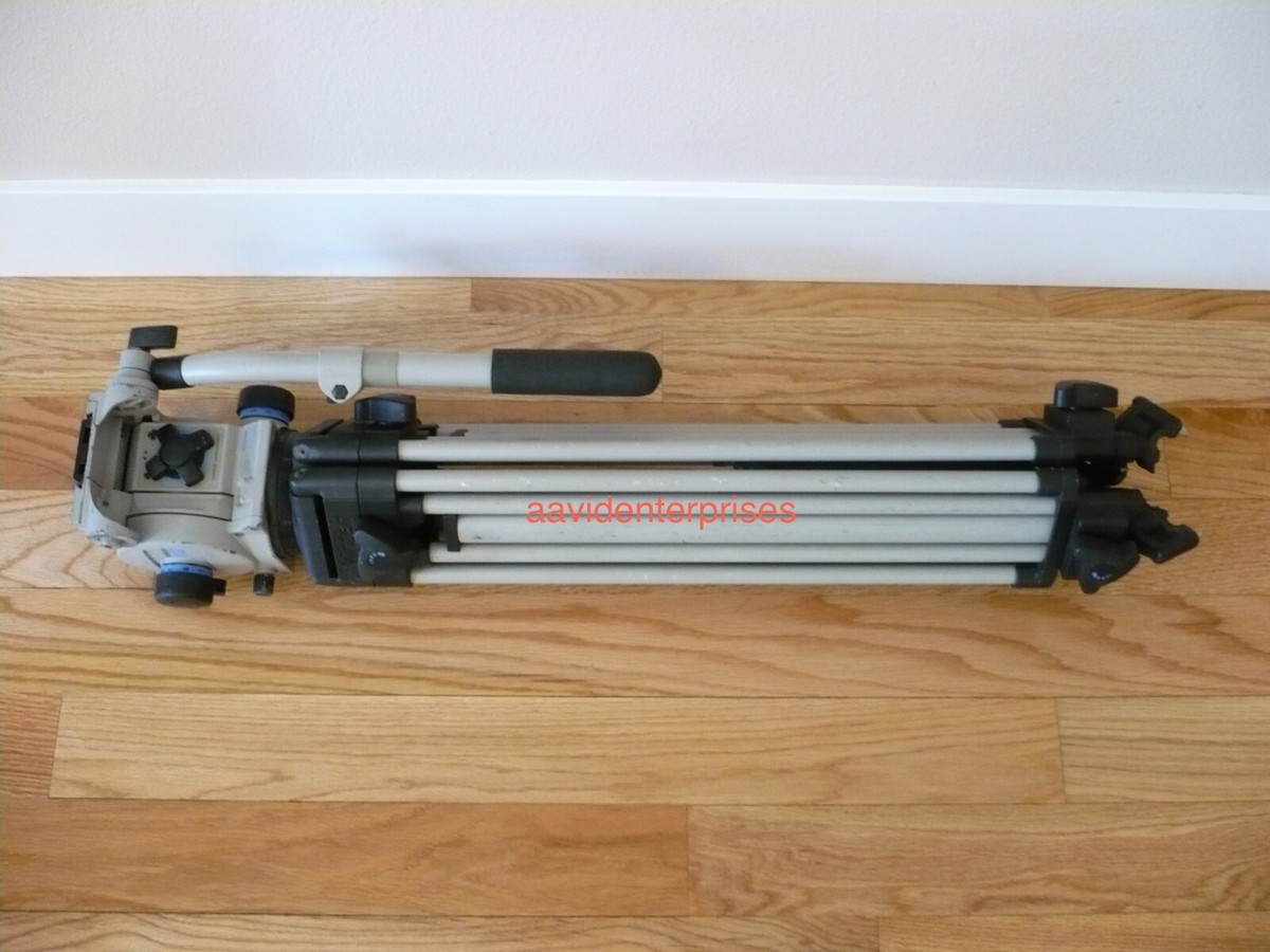 Vinten Vision 12 SD fluid head with dual stage PosiLock Vinten Vision 12 SD fluid head with dual stage PosiLock