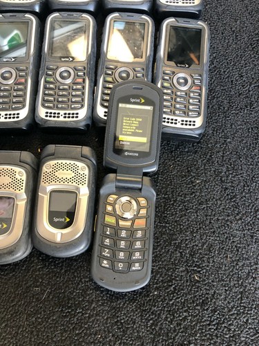 LOT OF 30 SPRINT KYOCERA DURAPLUS E4233 3G RUGGEDPTT PHONE +5 E4277 - Picture 5 of 8