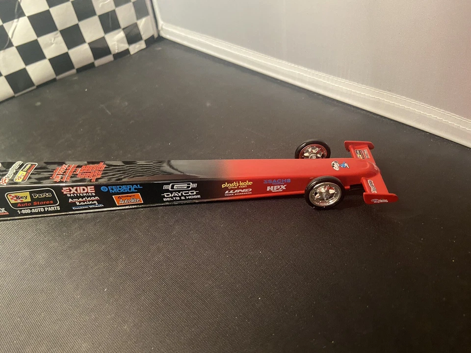 MAC Tools Joe Amato 1996 Keystone Black 1:24 Dragster 1 de 2.520 Foto 2 de 4