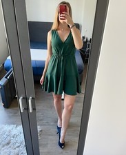 Tannengrünes Neopren-Style Kleid S Neu