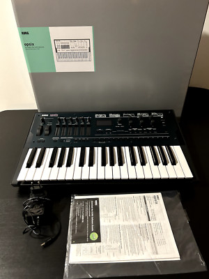 Korg Opsix FM Synthesizer MK1 Neuwertig Nie Benuzt mit Restgarantie