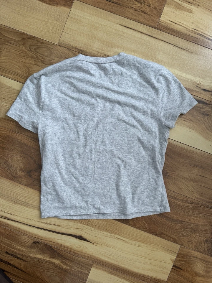 Abercrombie Fitch футболка женщин размер S синий карман V шеи короткий рукав женщины - Изображение 3 из 3