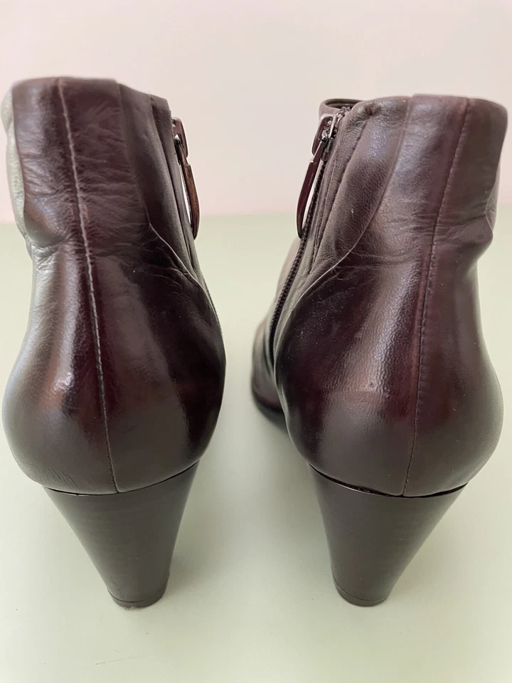 Botines para mujer Regard de cuero genuino talla 8 1/2 de EE. UU., UK40 Foto 3 de 4