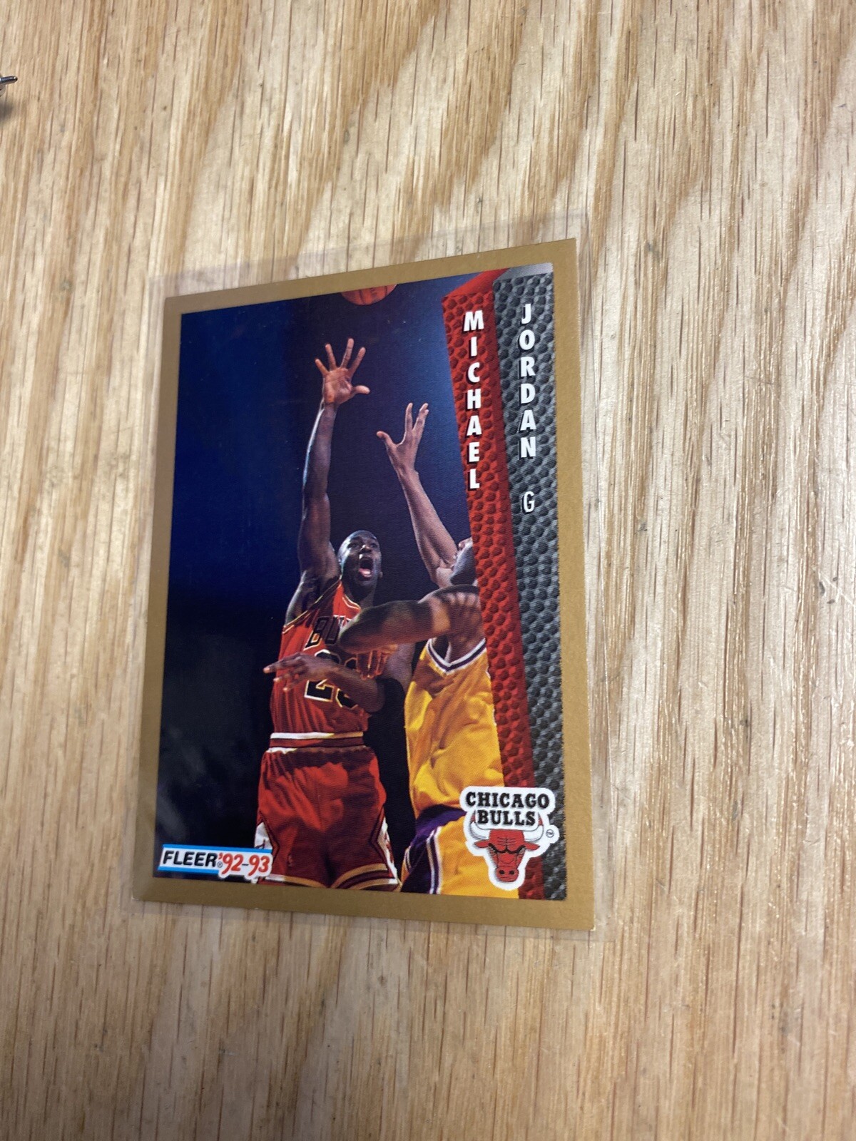 1992-93 Fleer Basketball Michael Jordan Chicago Bulls Card #32