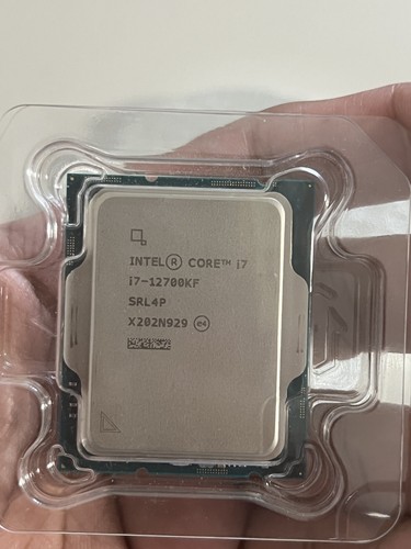 Intel Core i7-12700K Processor (5 GHz, 12 Cores, FCLGA1700) Box - BX8071512700K