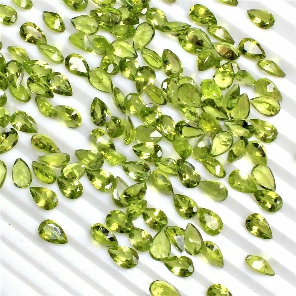 Venta al por mayor Lote de piedras preciosas calibradas sueltas de peridoto natural corte faceta pera de 8x5 mm Foto 3 de 4