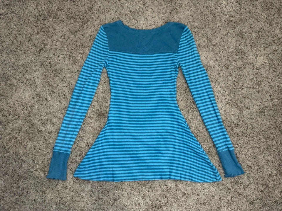 MUDD Long Sleeve Knit Shirt Y2K 90s Retro LONG Stretch Blue Green Stripe SMALL - Image 2 of 4