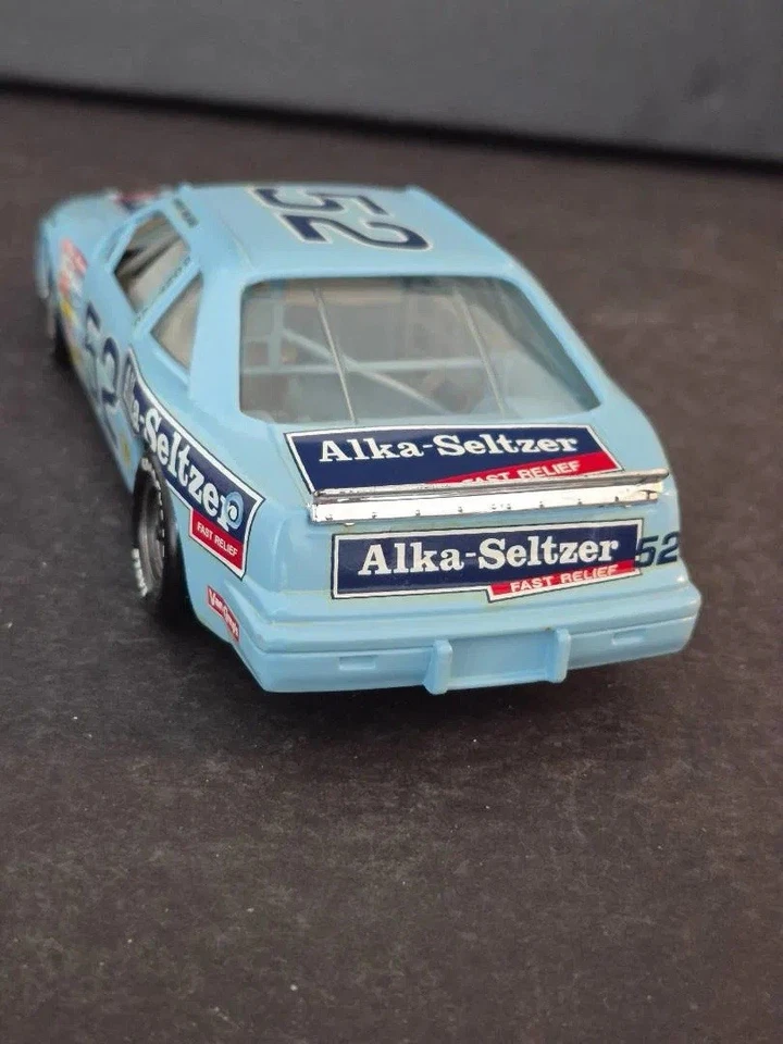 Extremadamente Raro DuJuan Diecast NASCAR 1991 JIMMY SIGNIFICA #52 Alka-Seltzer Pontiac Foto 4 de 4