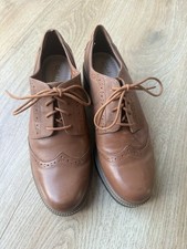 Clarks Tan Leather Lace Up Brogues Women’s Size UK 7 EU 40 US 9.5 