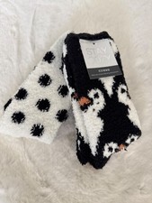 Stay Cozy Women's Black white Fuzzy Crew Socks NEW size 4-10