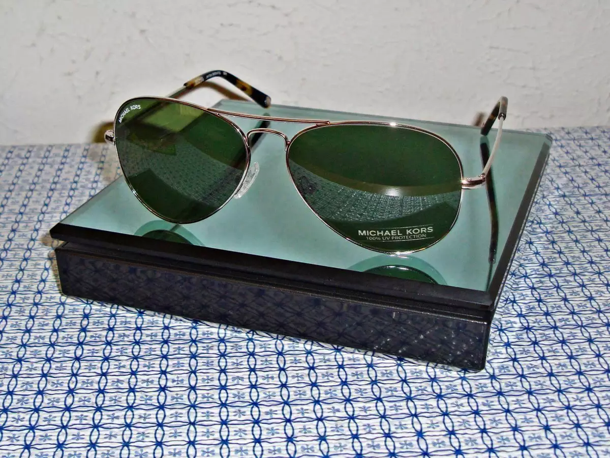 NEW MICHAEL KORS M2047S JET SET UNISEX CHROME FRAME GREEN LENSES