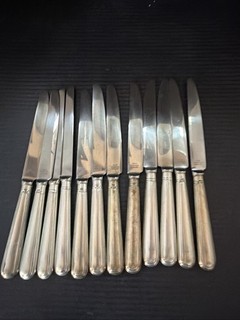 12 coltelli da pranzo in argento sterling James Robinson filo violino 6 oz rottami troy