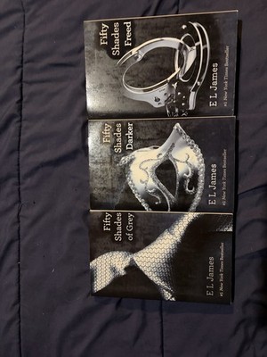 Fifty Shades of Grey Trilogy Paperback Set   Grey / Darker / Freed   E.L. James