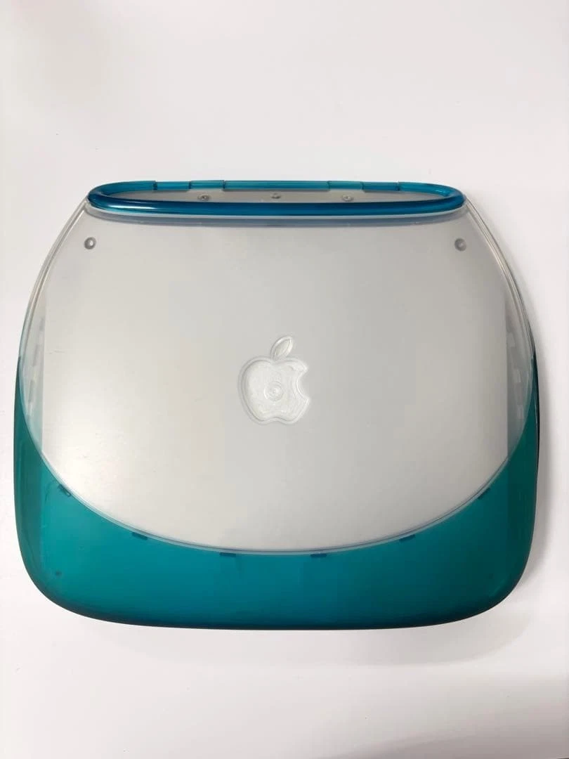 MacBook本体 Apple iBook G3 Clamshell BlueberryOS 9.1 O Apple iBook G3 Clamshell de 1999 – MCC - Museu Capixaba do