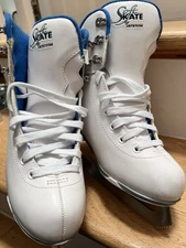 PreOwned Soft Skate by Jackson Girl's Ice Skates, Size 3 White