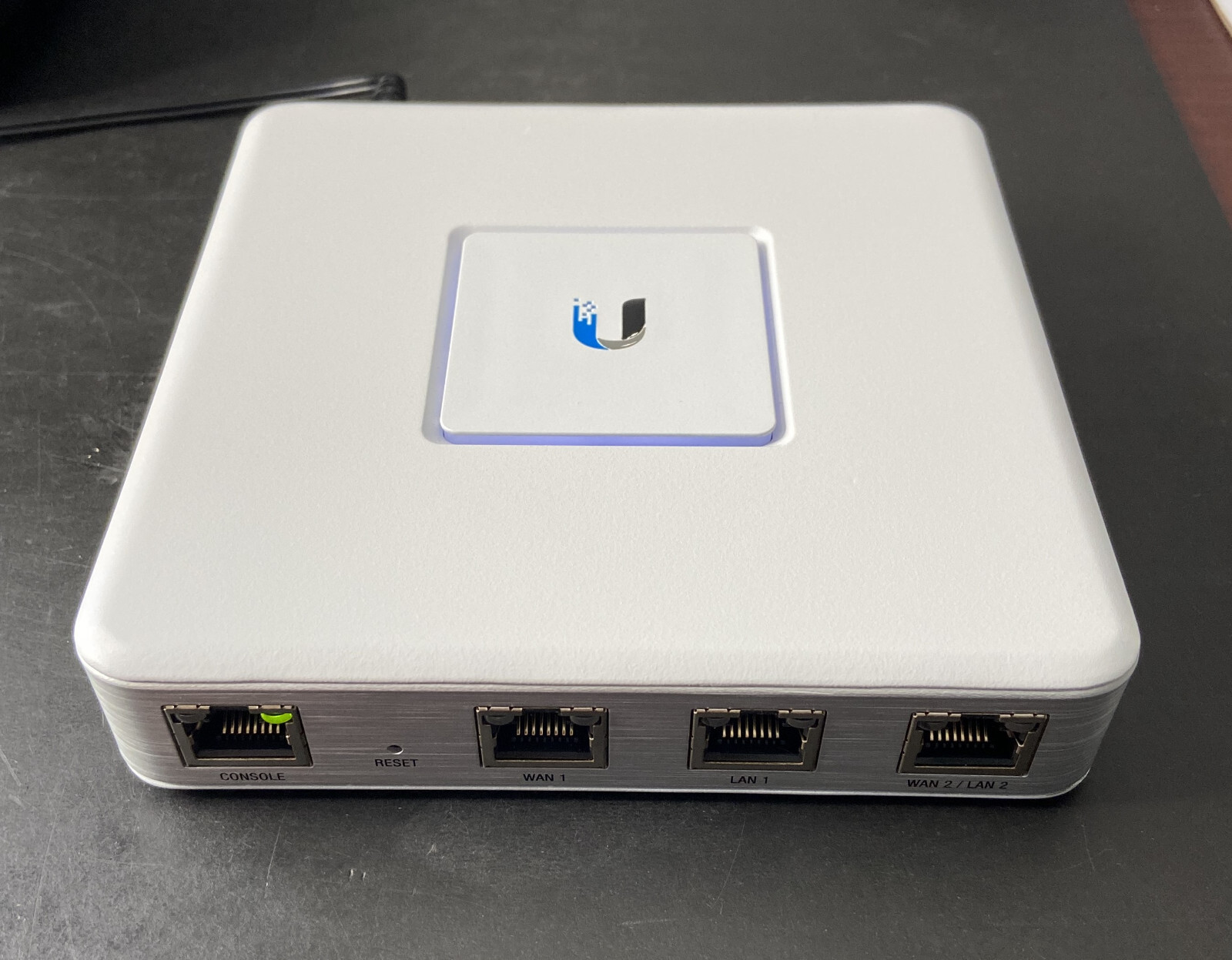 Ubiquiti USG 1000Mbps Gigabit UniFi Security Gateway + Original Power