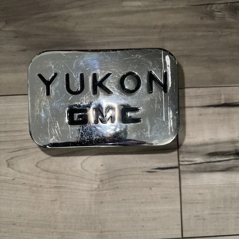 Diseño de cubierta de enganche para remolque Yukon/GMC se adapta a cromo de 2" Foto 2 de 4